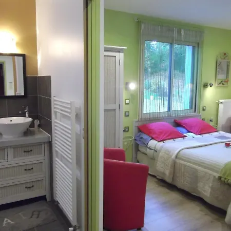 Ty Canal D'or Bed & Breakfast Guenrouet
