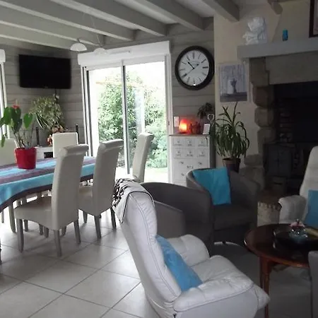 فندق مبيت وإفطار Ty Canal D'or